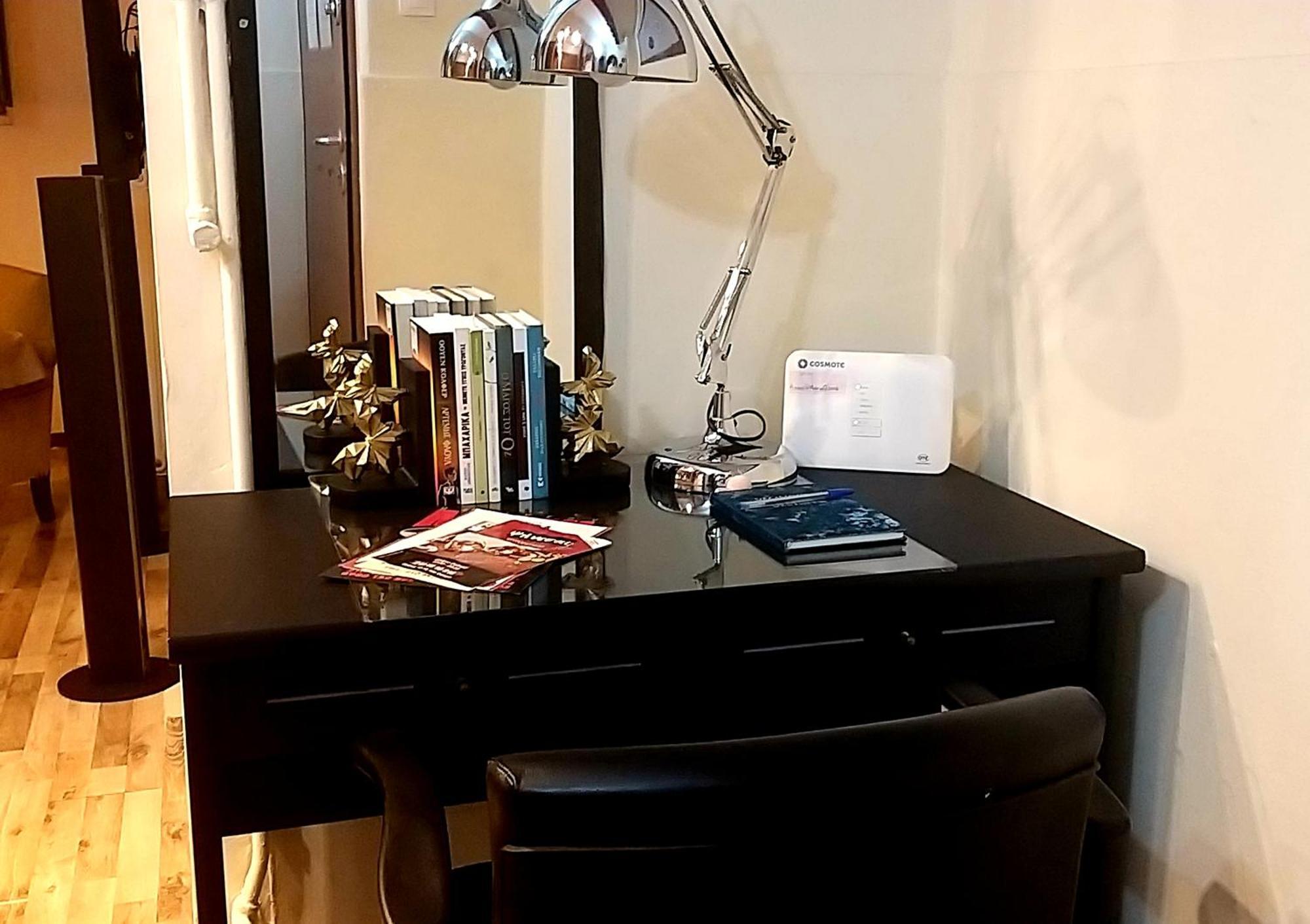 Anna Maria Greek Filoxenia Apartment 피레아스 외부 사진