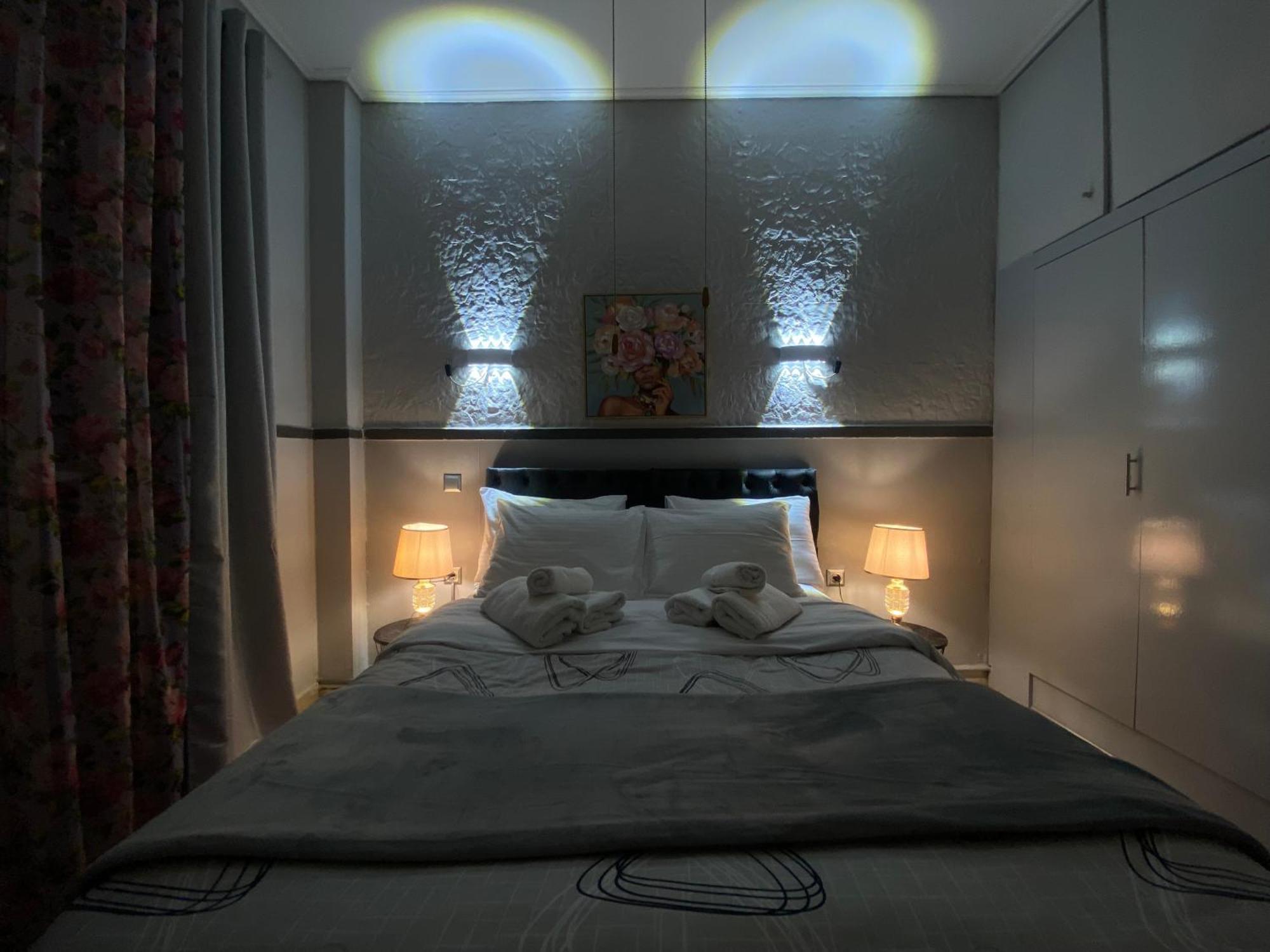 Anna Maria Greek Filoxenia Apartment 피레아스 외부 사진