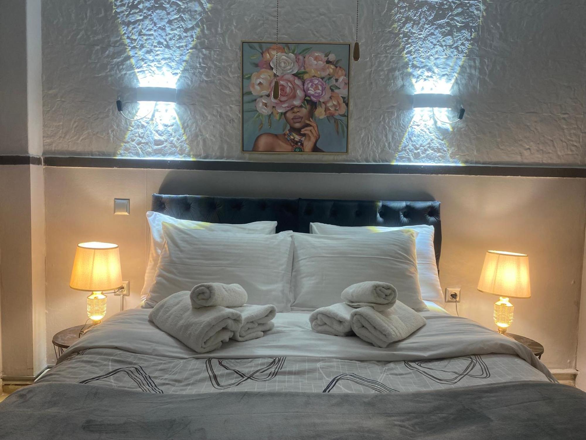 Anna Maria Greek Filoxenia Apartment 피레아스 외부 사진